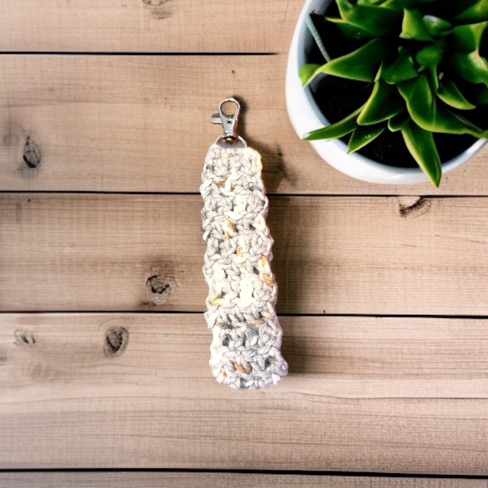 Crochet Key Holder - Cream and Gray